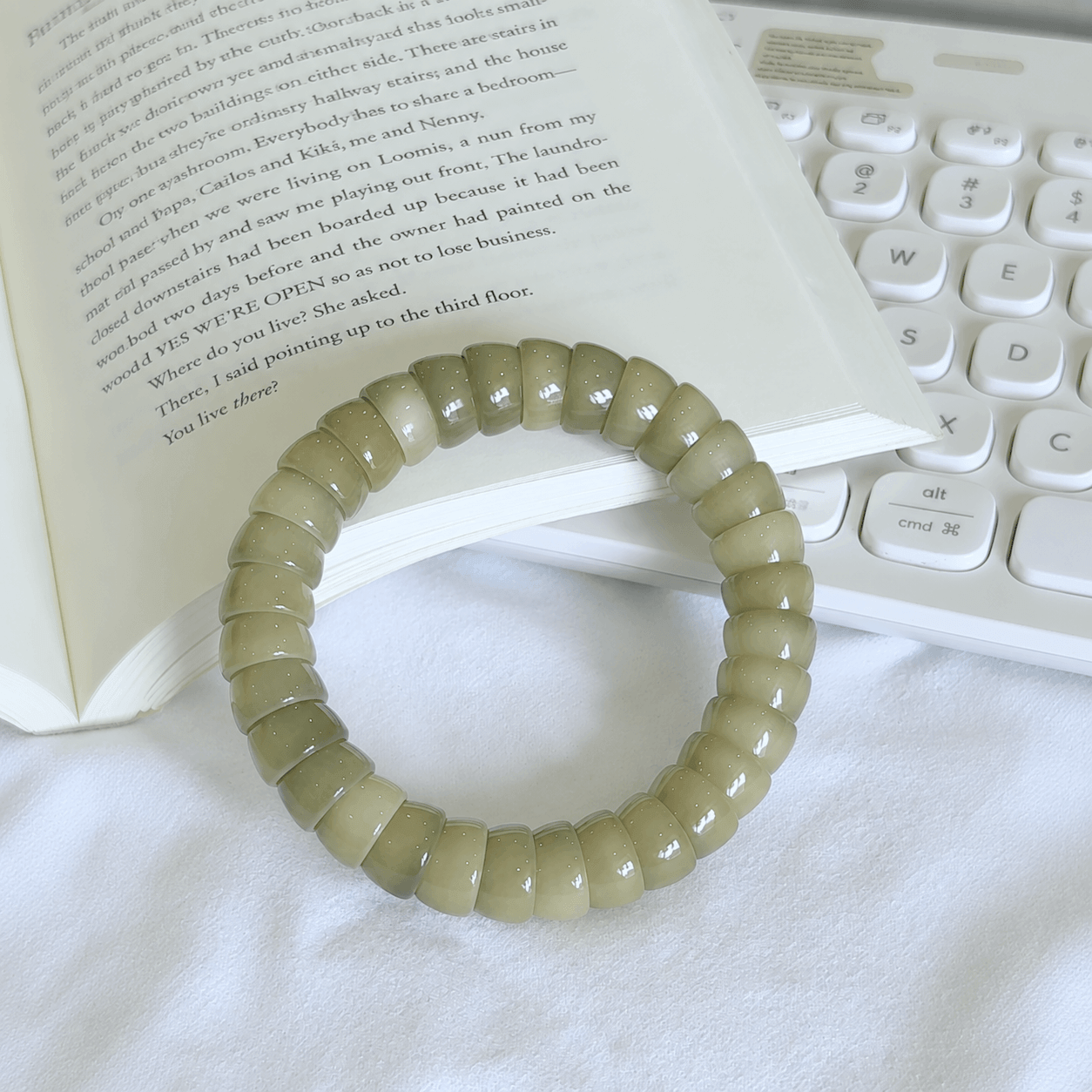 Celadon Green Bodhi Meditation Bead Bracelet