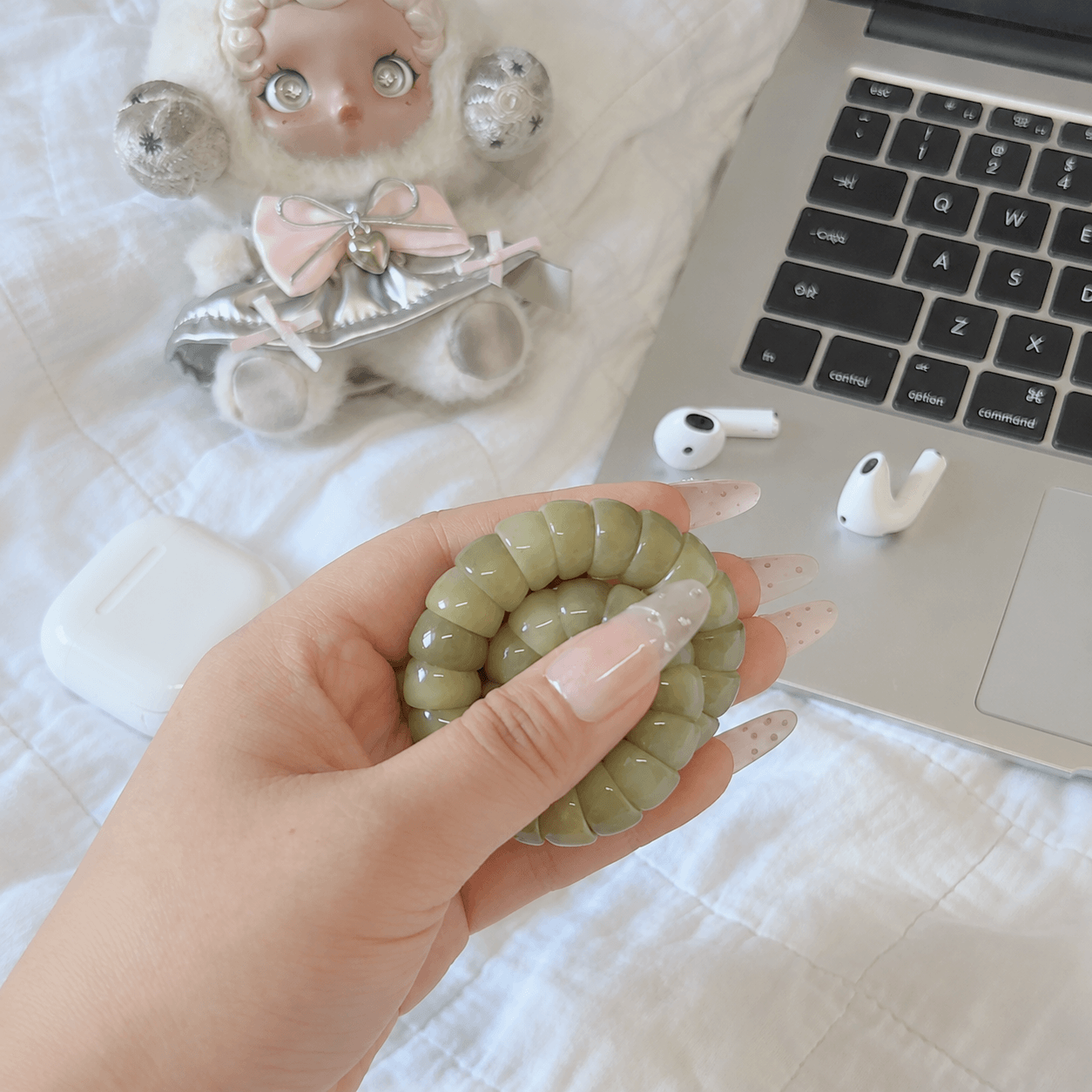 Celadon Green Bodhi Meditation Bead Bracelet